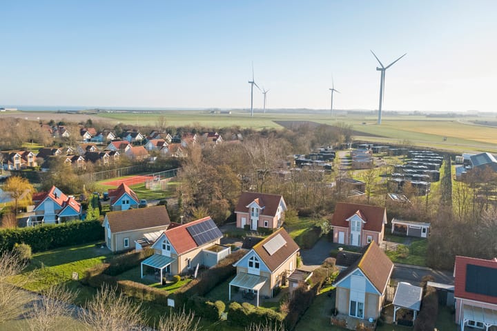 Vrijstaande woning te koop: Golfslag 9, Kamperland