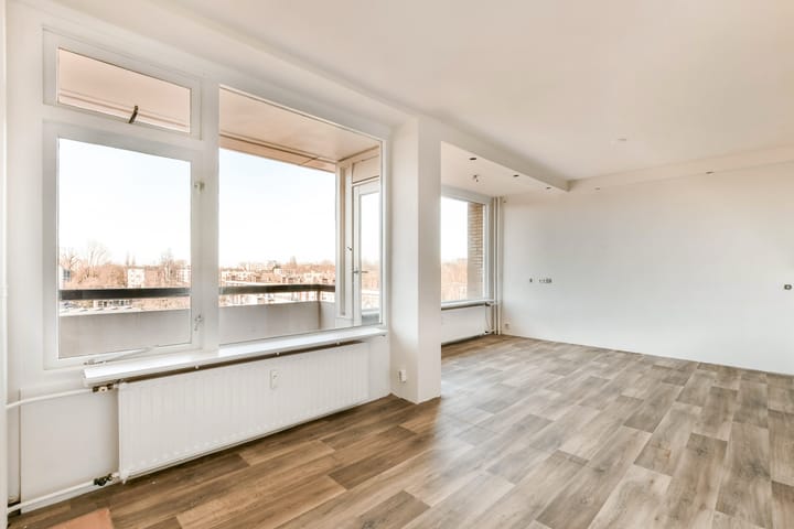 Foto 2 van Bachstraat 100