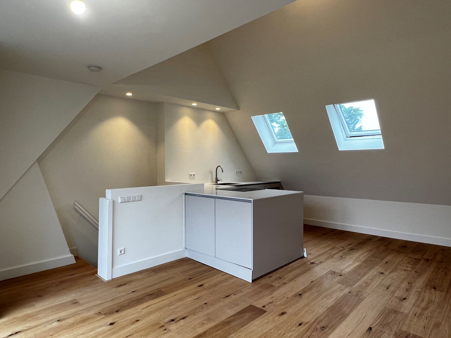 Foto 4 van Archimedesweg 54-B