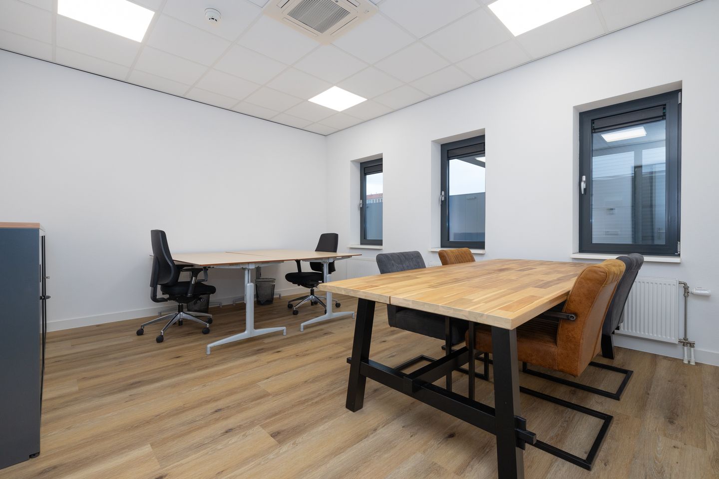 View photo 2 of Berkelse Poort 95