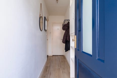 Uniabuert 16 tertiary image