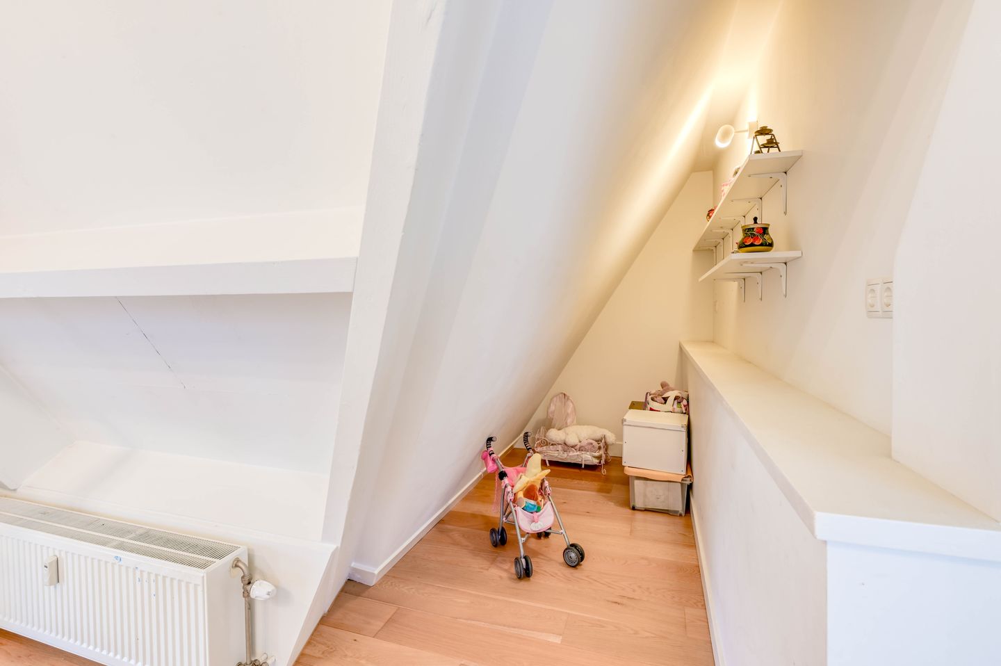 Foto 44 van Vierwindenstraat 19