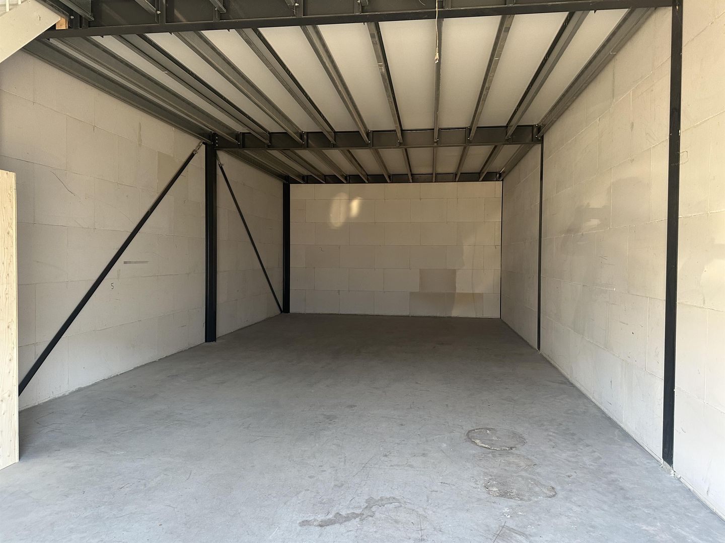 Bekijk foto 2 van de Oude Veiling 68-E