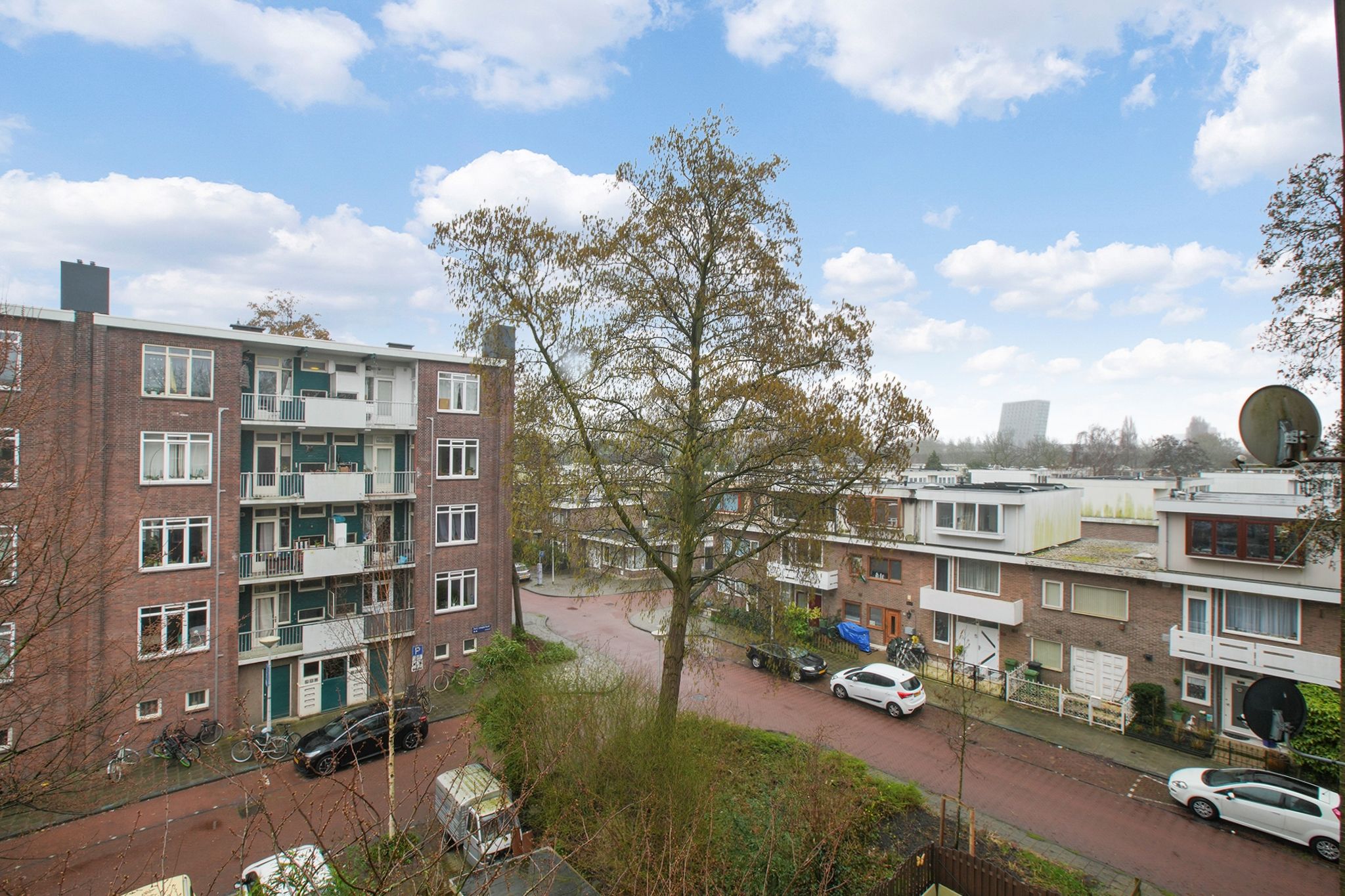 Photo 39 of Johannes Meewisstraat 42-2