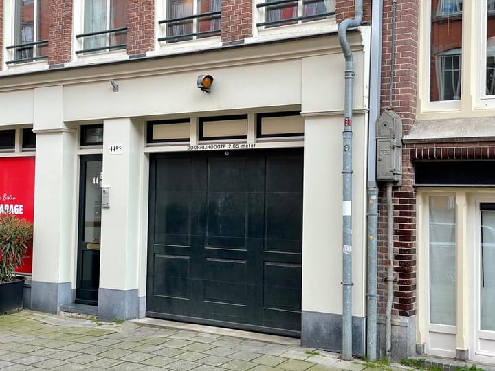 Photo 4 of Ruysdaelstraat