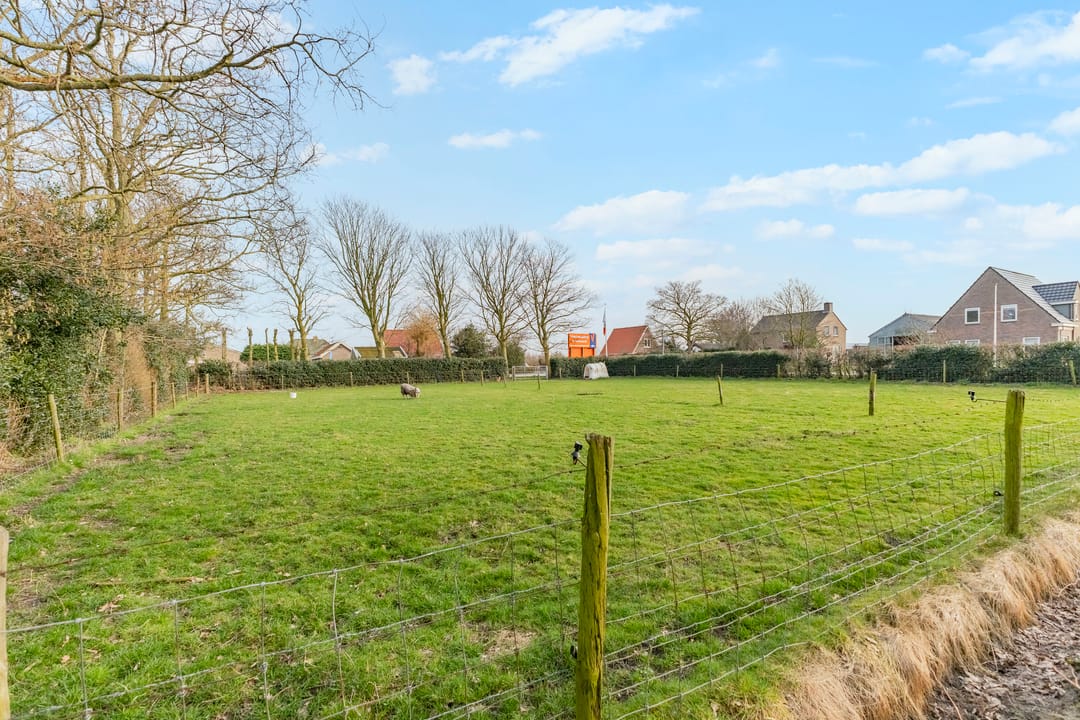 Photo 32 of Meerweg 32