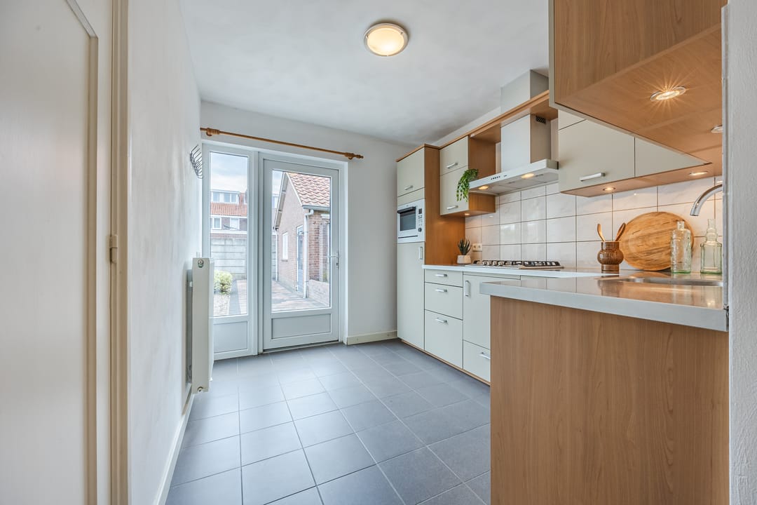 Photo 13 of Leenderweg 347