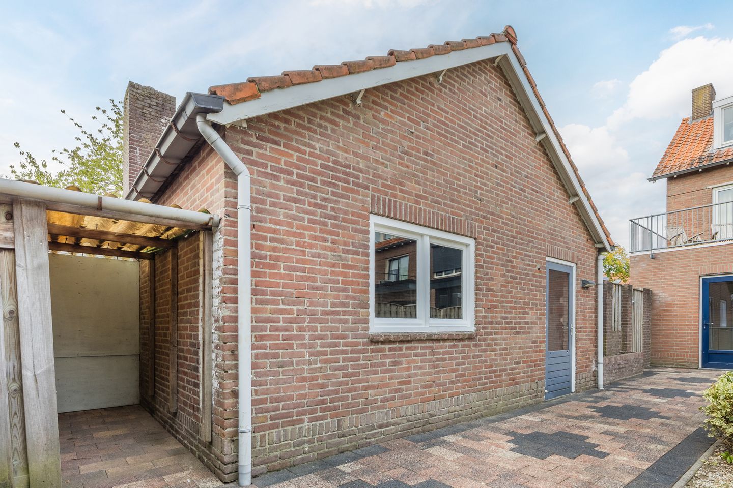 Photo 25 of Leenderweg 347