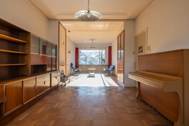 Photo 2 of Hoyledesingel 14