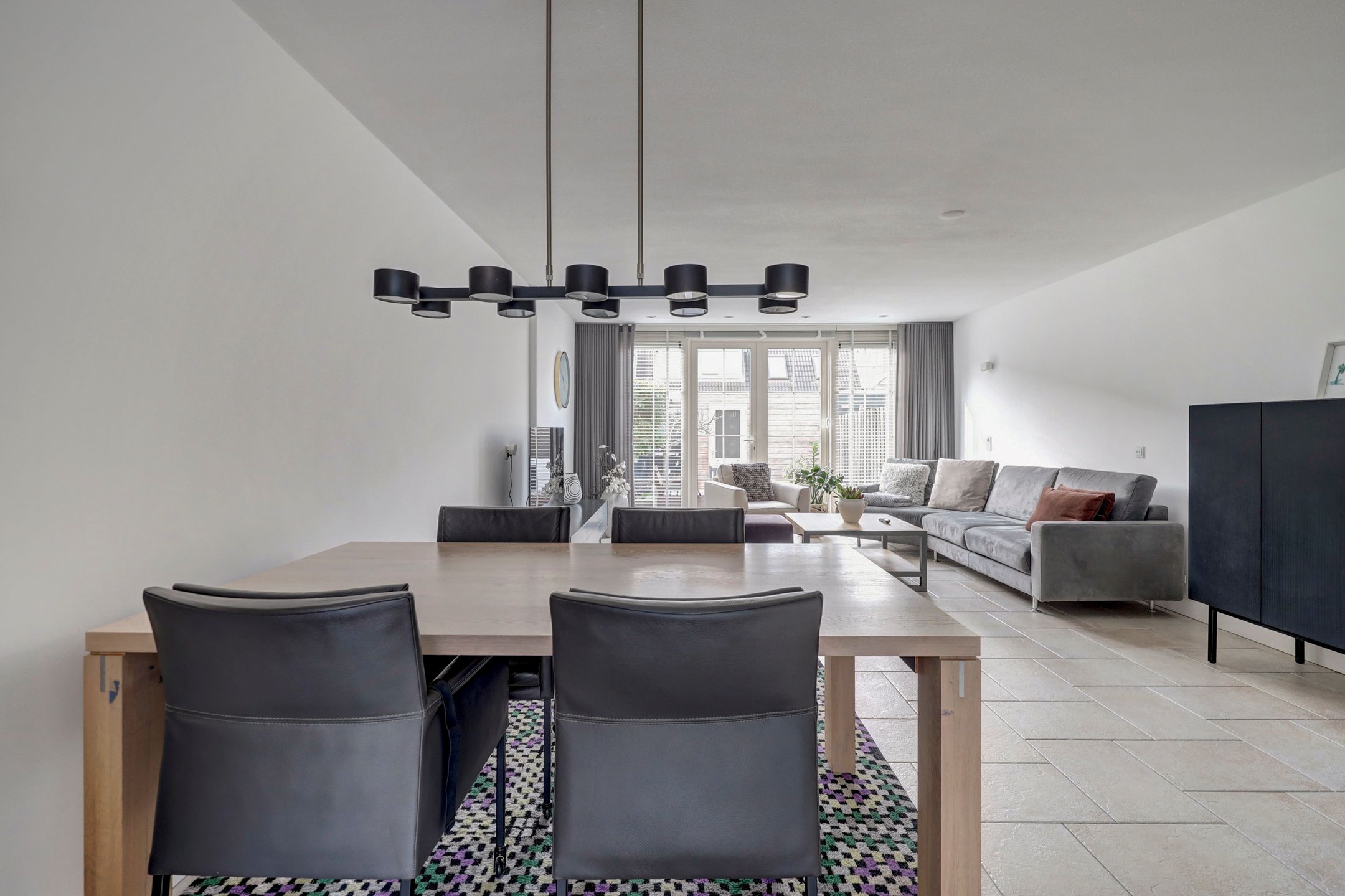 Photo 15 of Hornetstraat 14