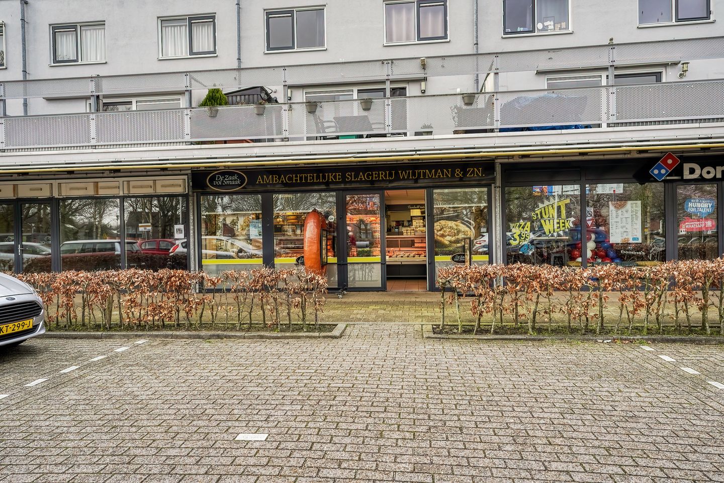 View photo 1 of Meerkreuk 32