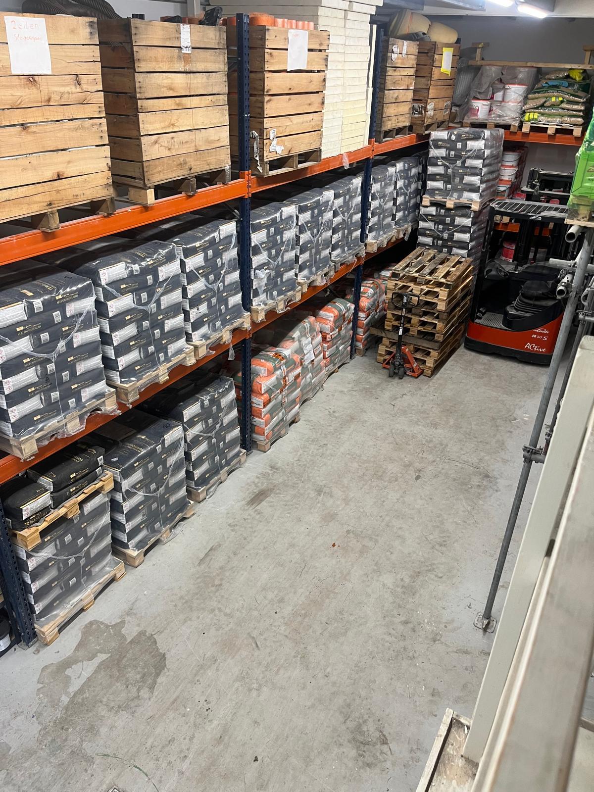 Bekijk foto 2 van Lorentzstraat 29