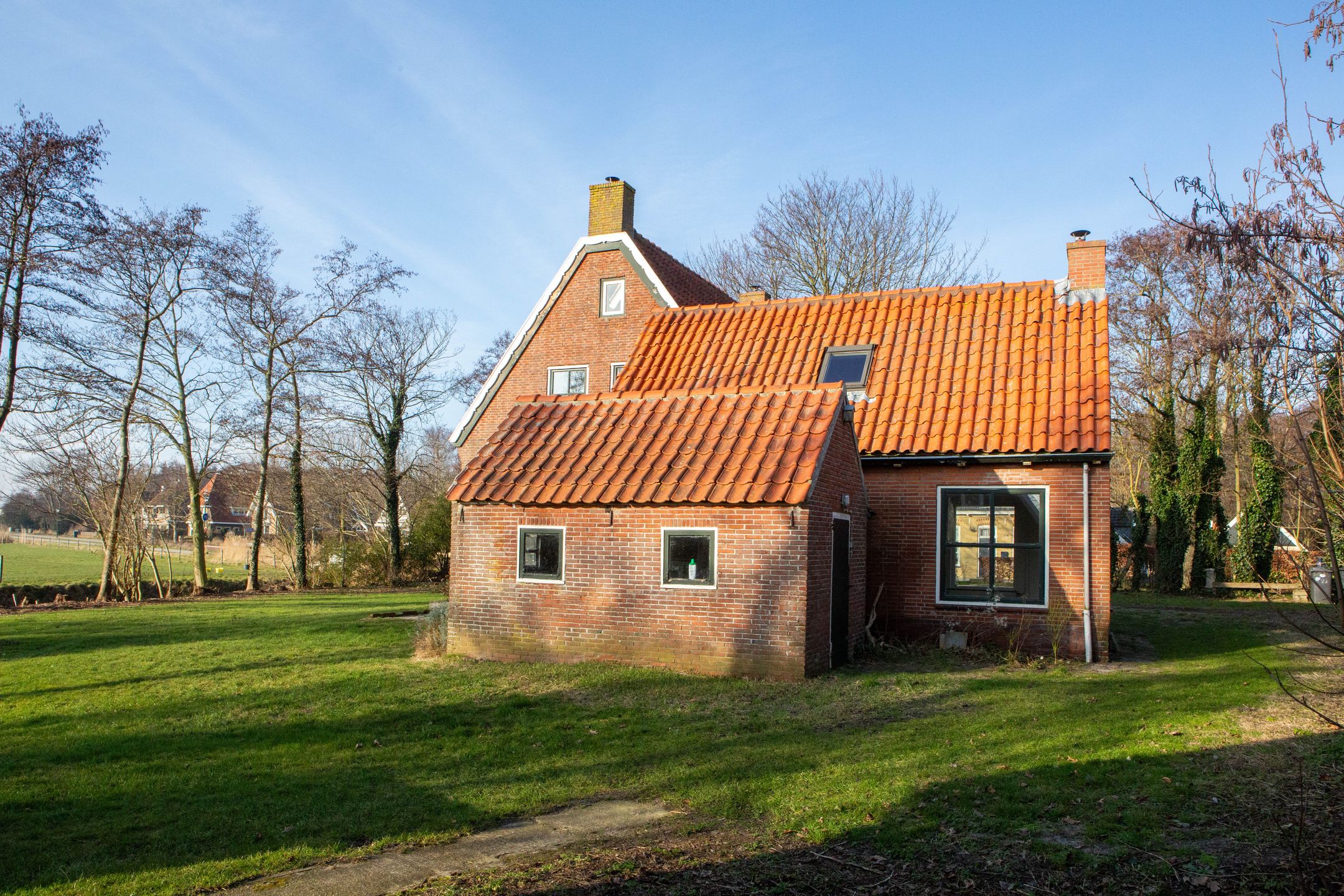 Foto 33 van Dorpsstraat 2