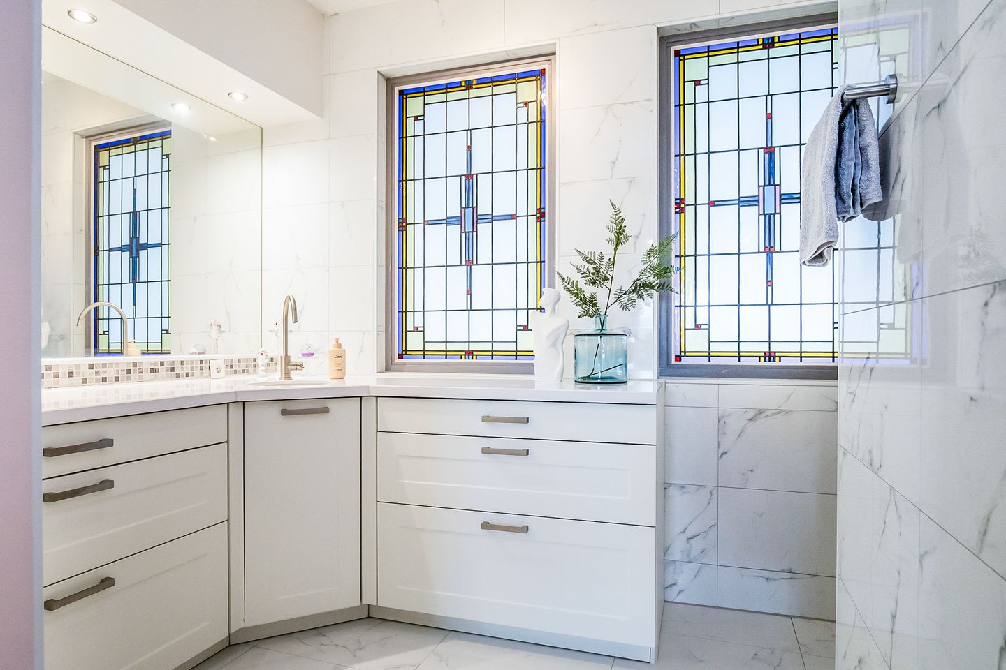 Spacious 2-Room Apartment with Parking in Sustainable Aquararius Complex — 27
