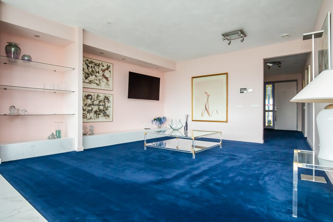 Spacious 2-Room Apartment with Parking in Sustainable Aquararius Complex — 12