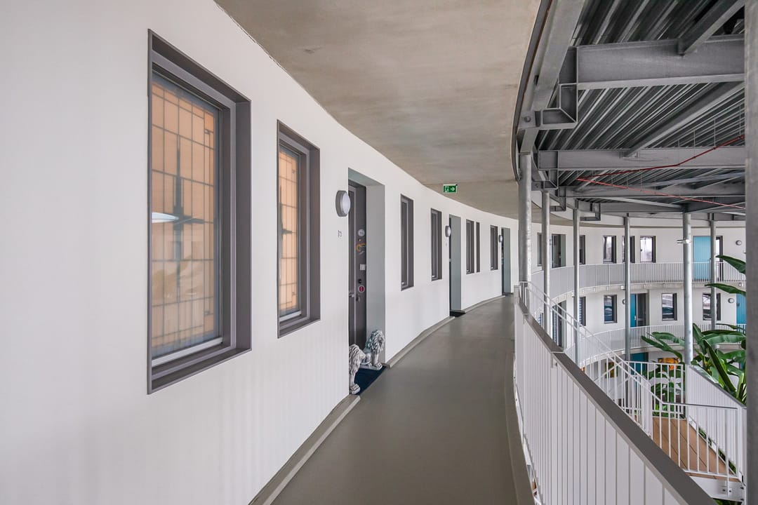Spacious 2-Room Apartment with Parking in Sustainable Aquararius Complex — 43
