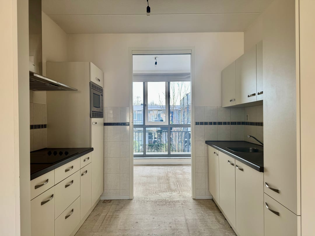 Photo 13 of Raadhuislaan 80-A17