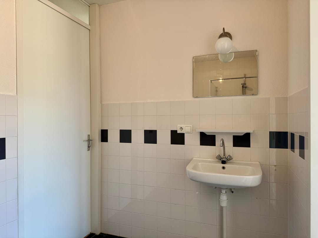 Photo 23 of Raadhuislaan 80-A17