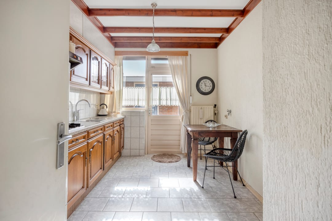 Foto 8 van Pastoor van Cruchtenstraat 36