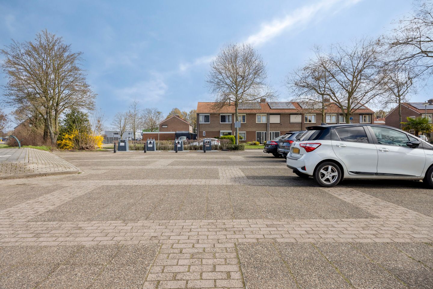 Foto 40 van Pastoor van Cruchtenstraat 36