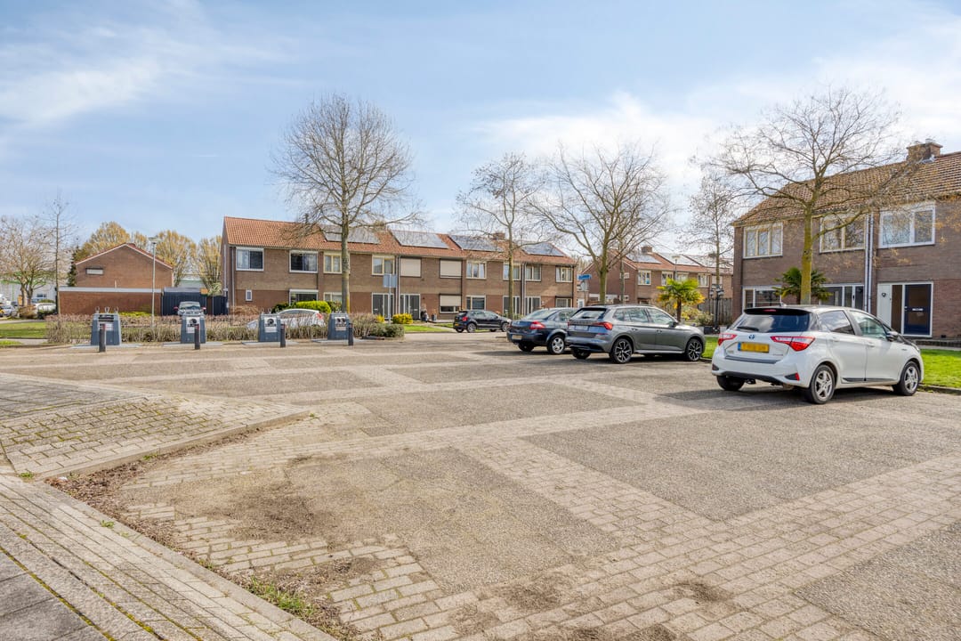 Foto 41 van Pastoor van Cruchtenstraat 36