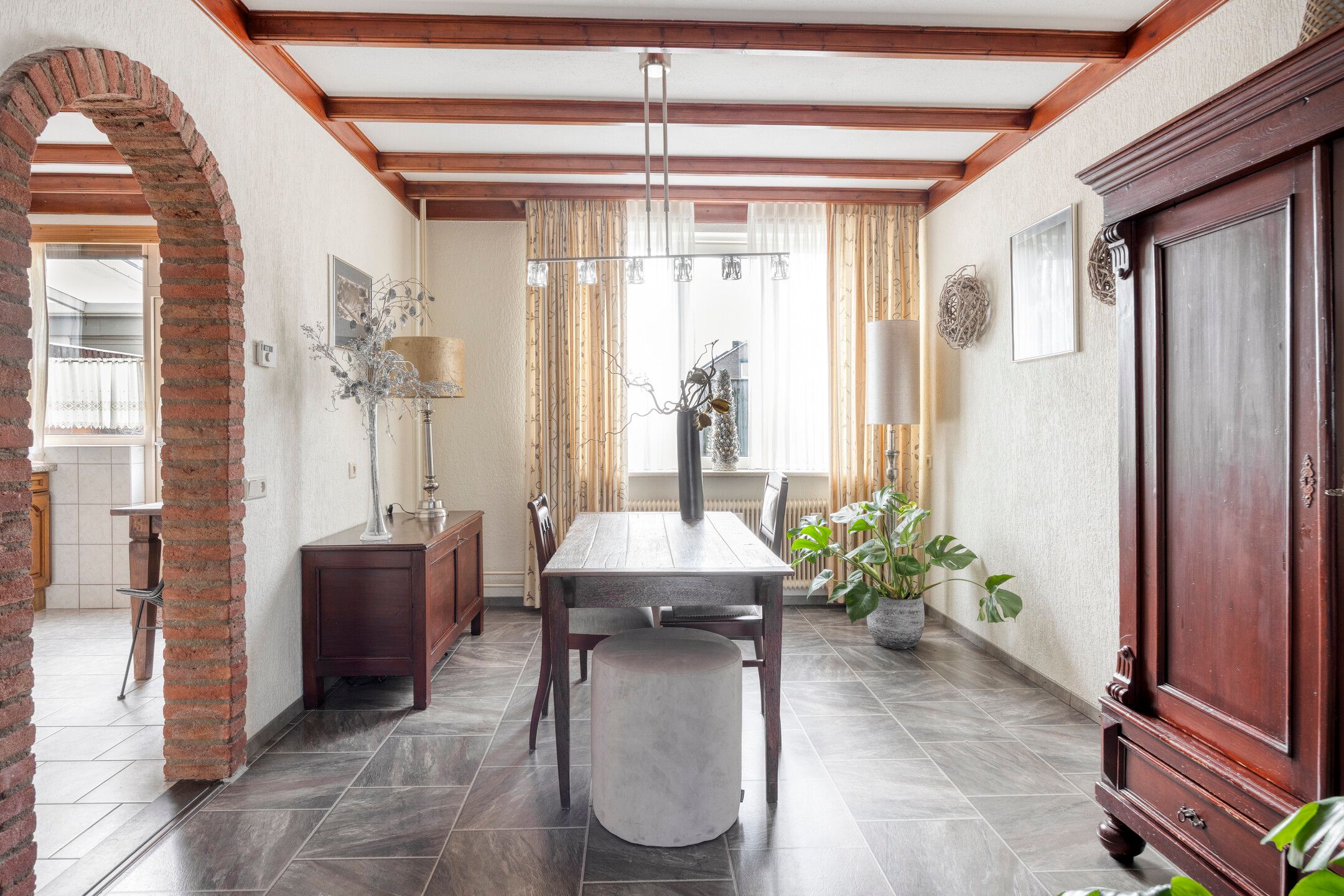 Foto 15 van Pastoor van Cruchtenstraat 36