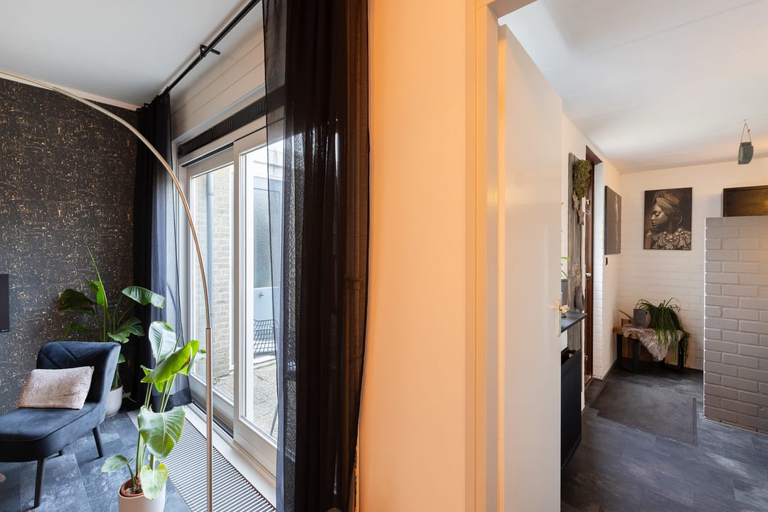 Photo 11 of Lijsterstraat 43