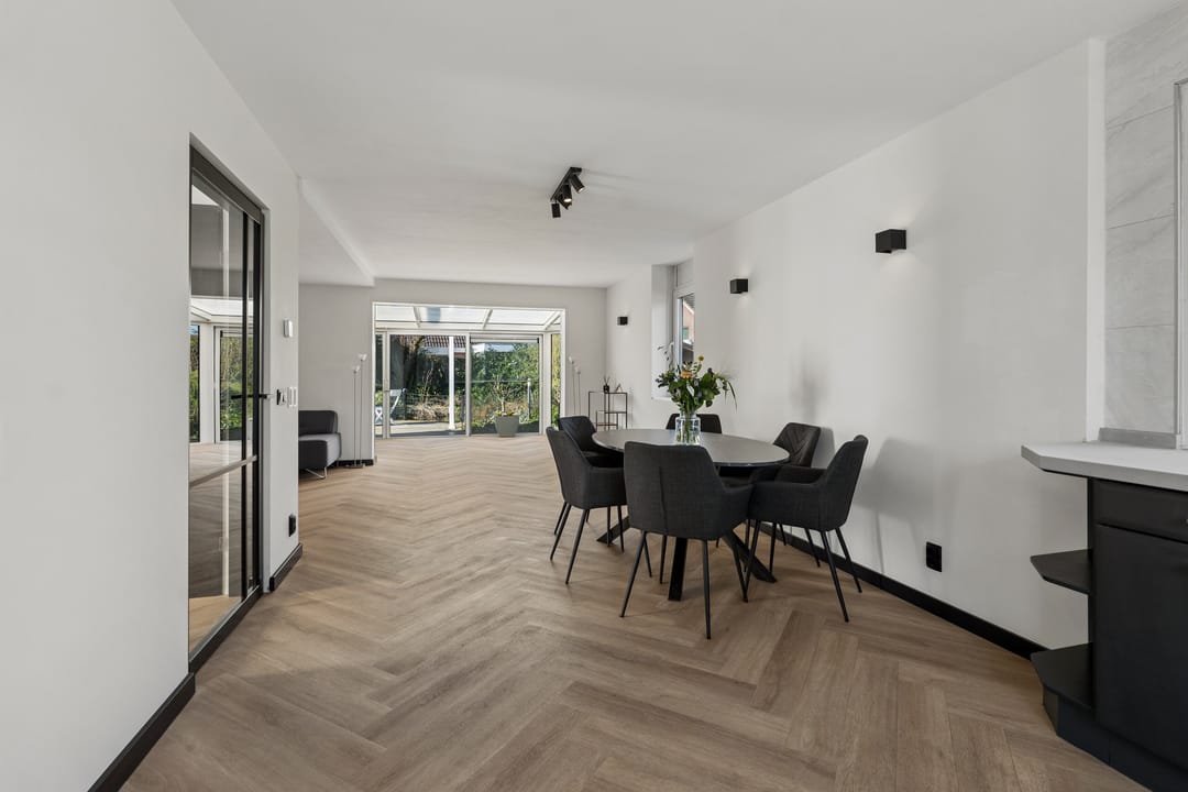 Photo 22 of Clusepad 1