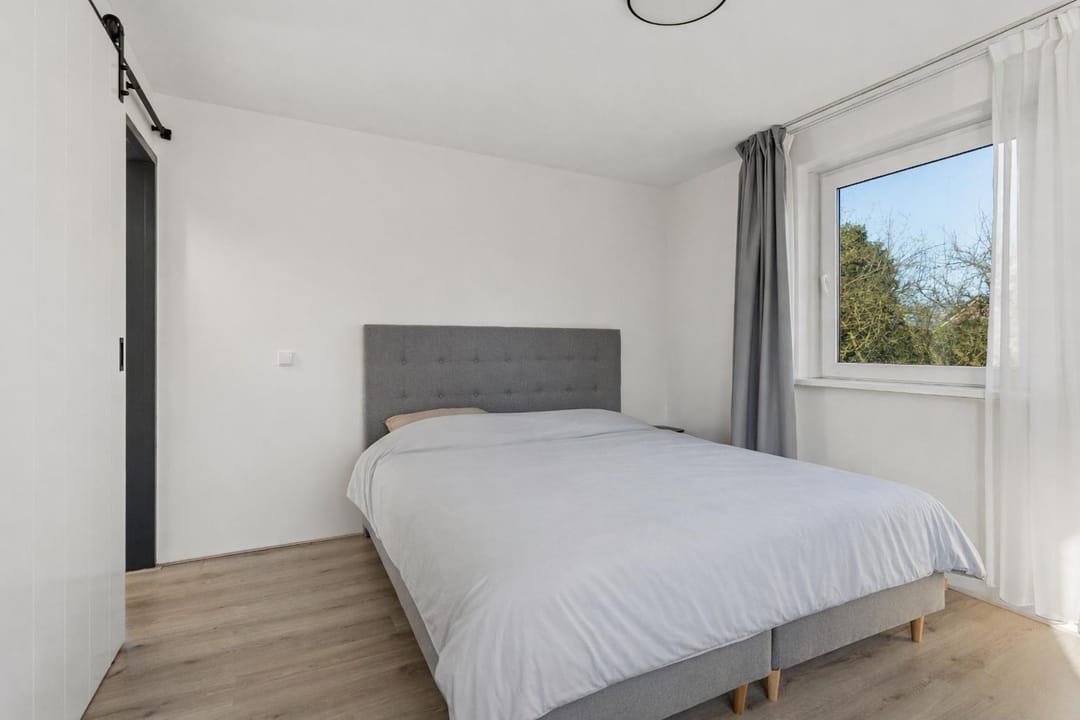 Photo 28 of Clusepad 1