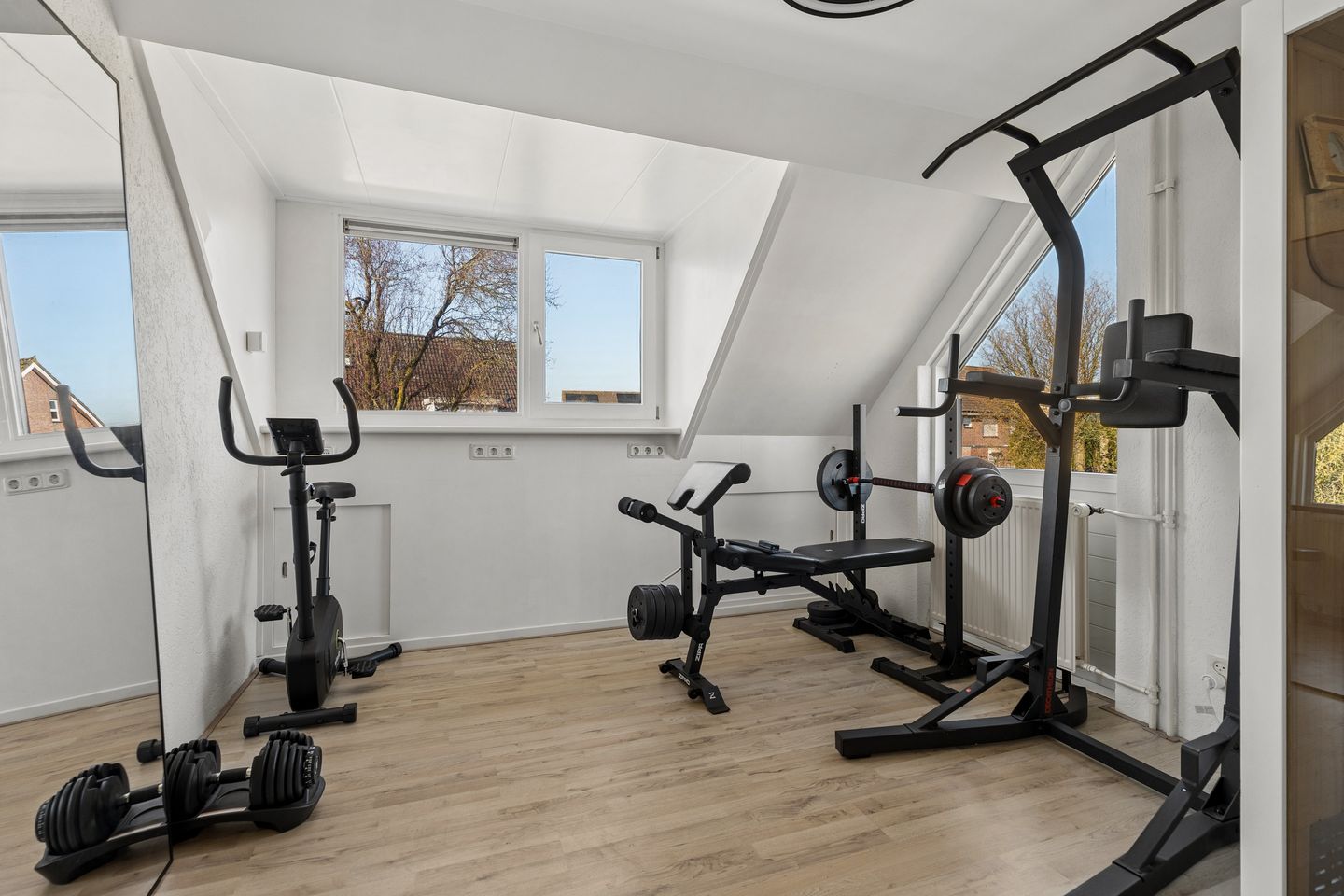 Photo 29 of Clusepad 1