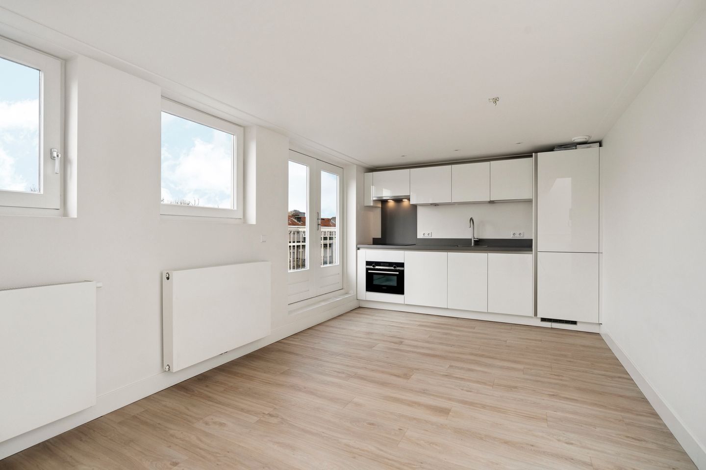 Foto 1 van Curaçaostraat 103-4