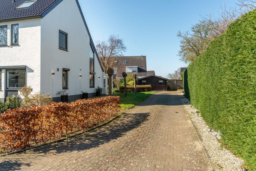 Photo 52 of Clusepad 1