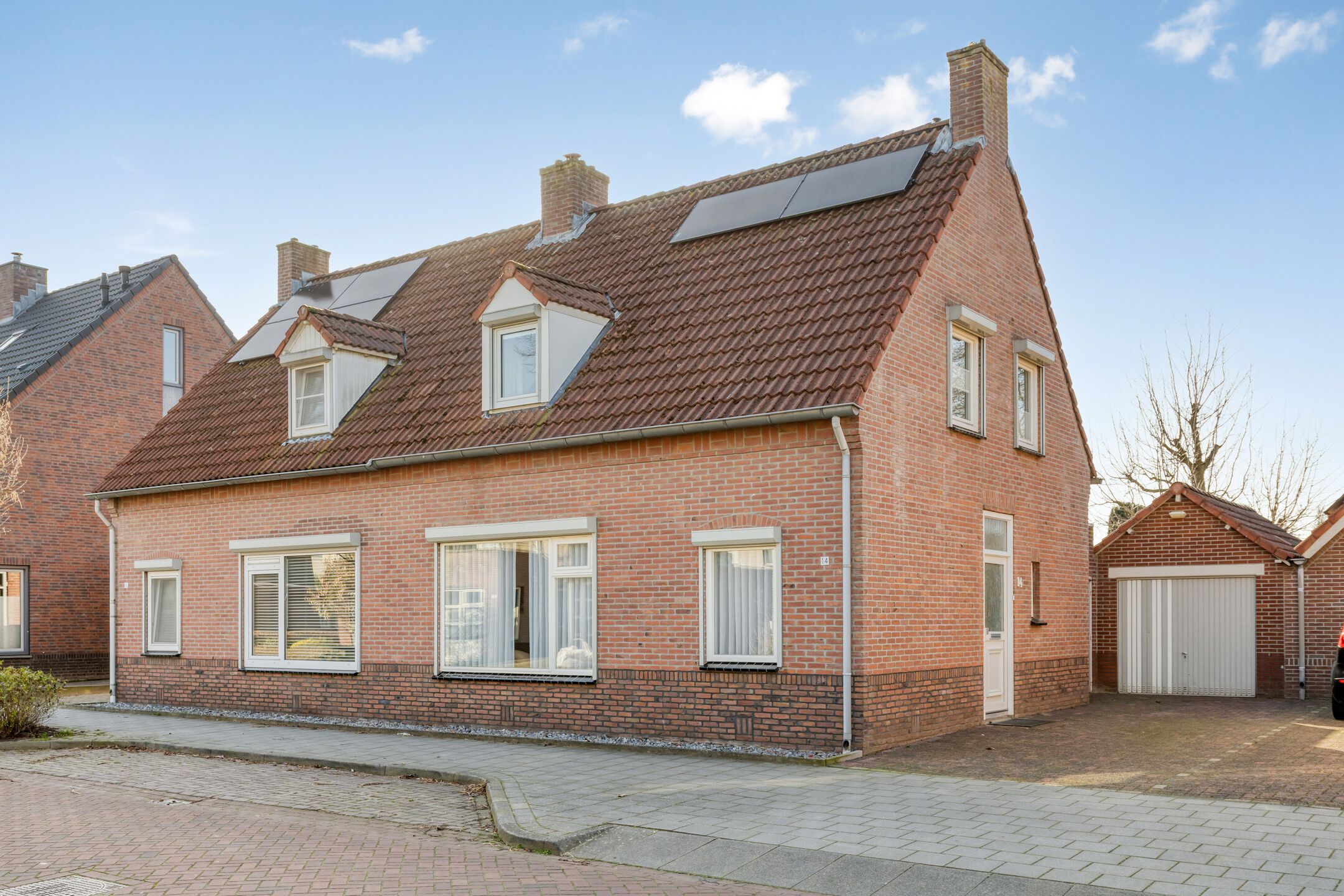 Buying a house in The Netherlands., Hoogstraat 14