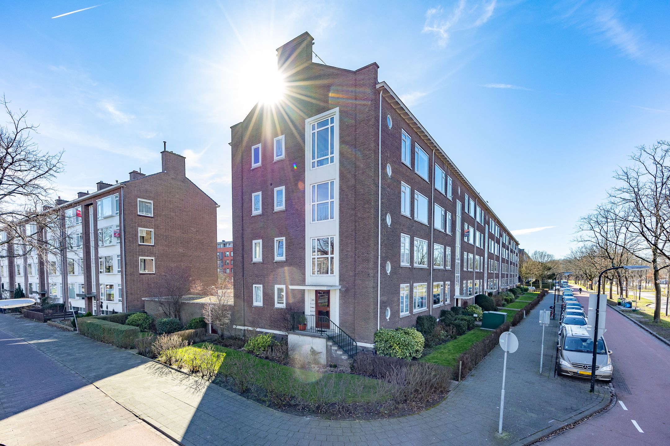 Burgemeester Elsenlaan 2 