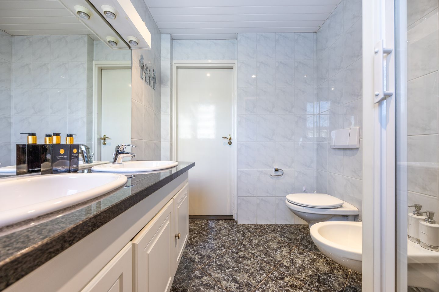 Photo 19 of Burgemeester Elsenlaan 2