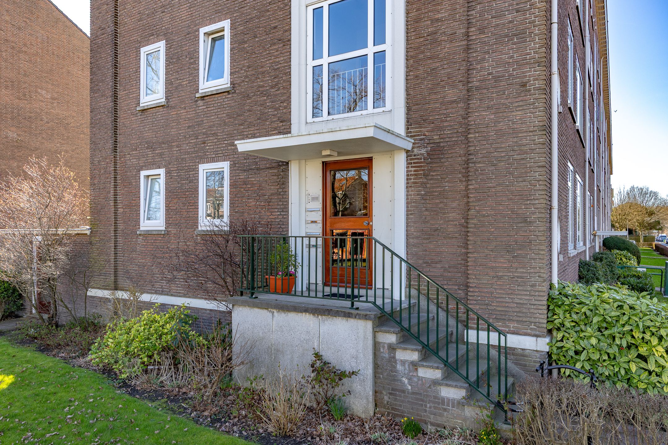 Photo 27 of Burgemeester Elsenlaan 2