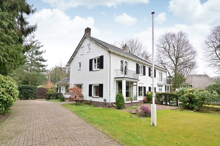 J. van Woensel Kooylaan 10