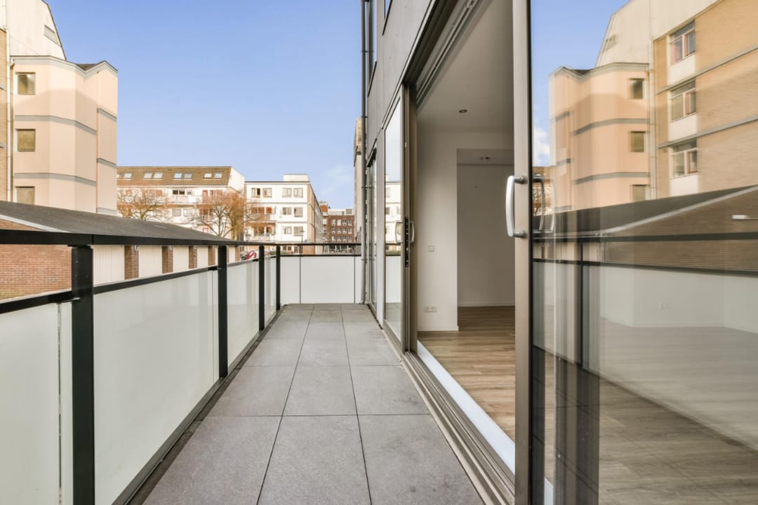 Photo 1 of Burmandwarsstraat 1