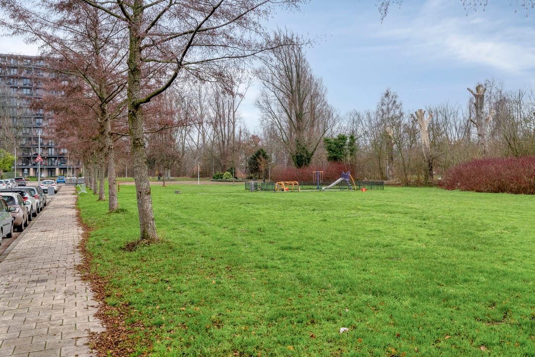 Photo 16 of Krabbendijkestraat 382