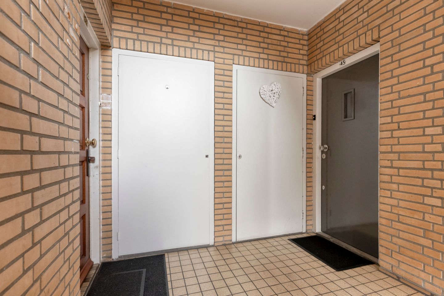 Foto 4 van Stuart Millpad 45