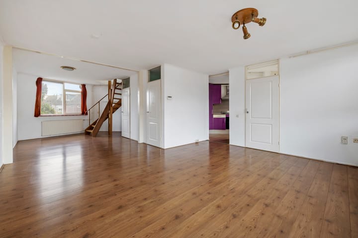 Appartement te koop: Meeuwenveld 117, Weesp