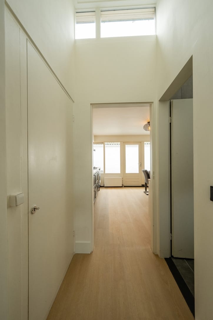 Photo 9 of Bergstraat 75