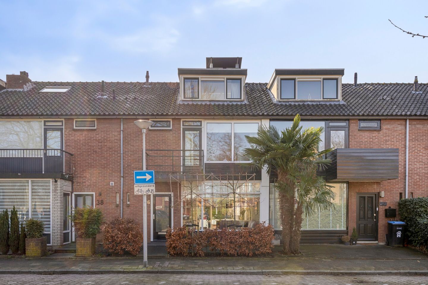 Photo 1 of Warmoeziershof 36