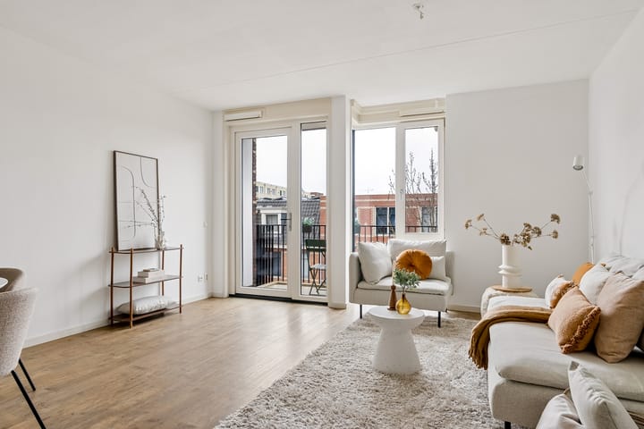 Photo 2 of San Marinostraat 45