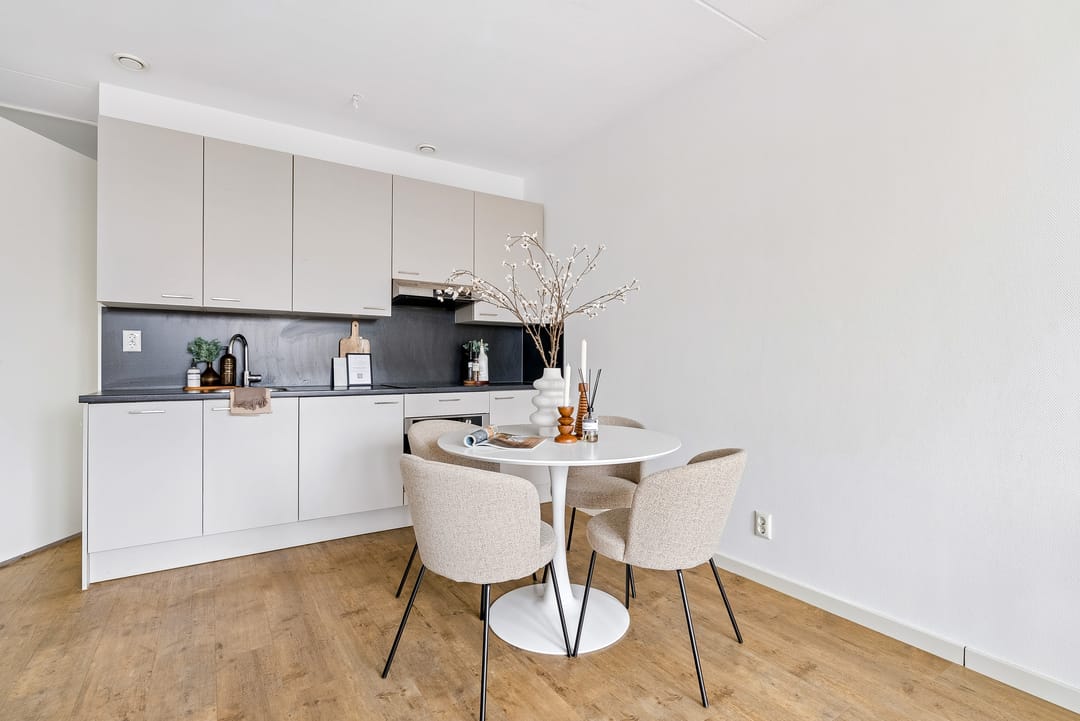 Foto 13 van San Marinostraat 45