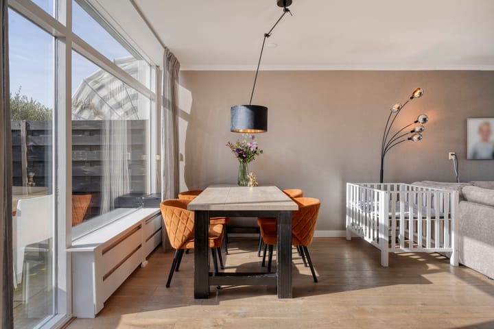 Photo 3 of Warmoeziershof 36