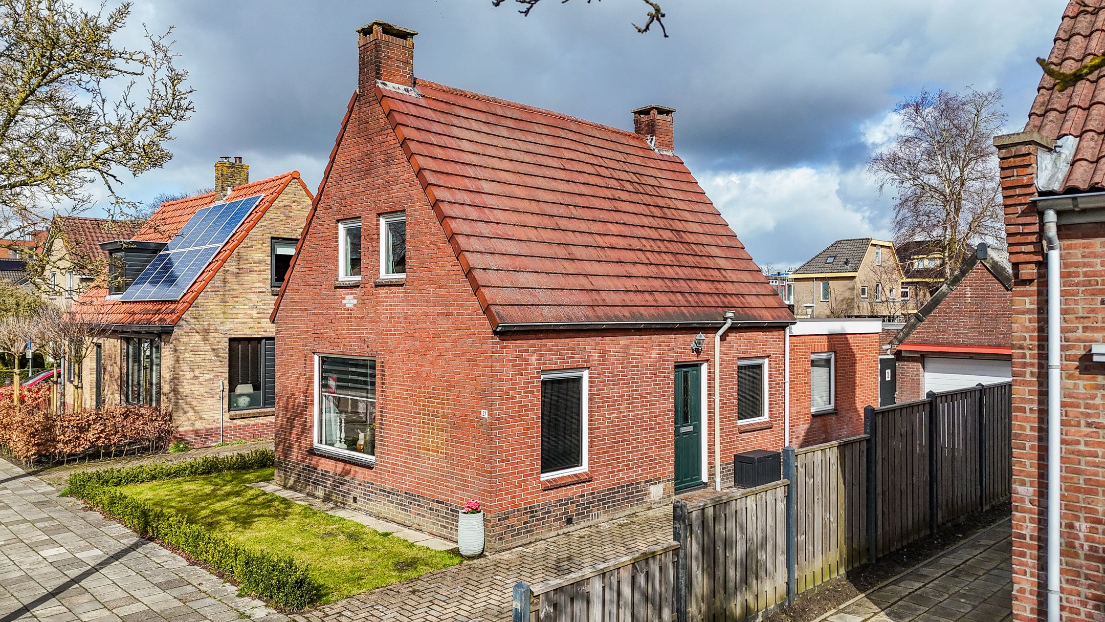 Buying a house in The Netherlands., Schoolstraat 27