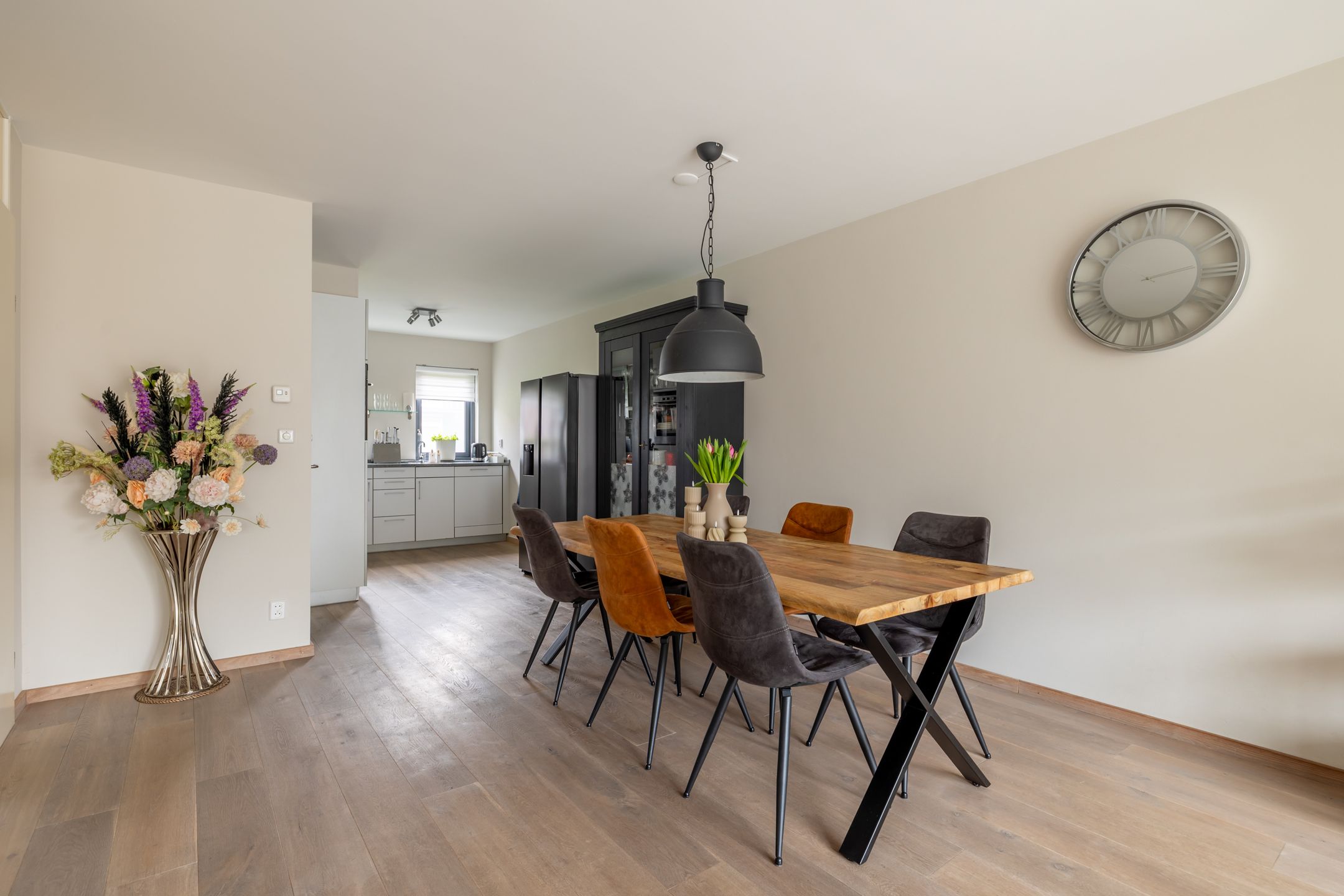 Extended terraced home with modern updates in Weidevenne — 15