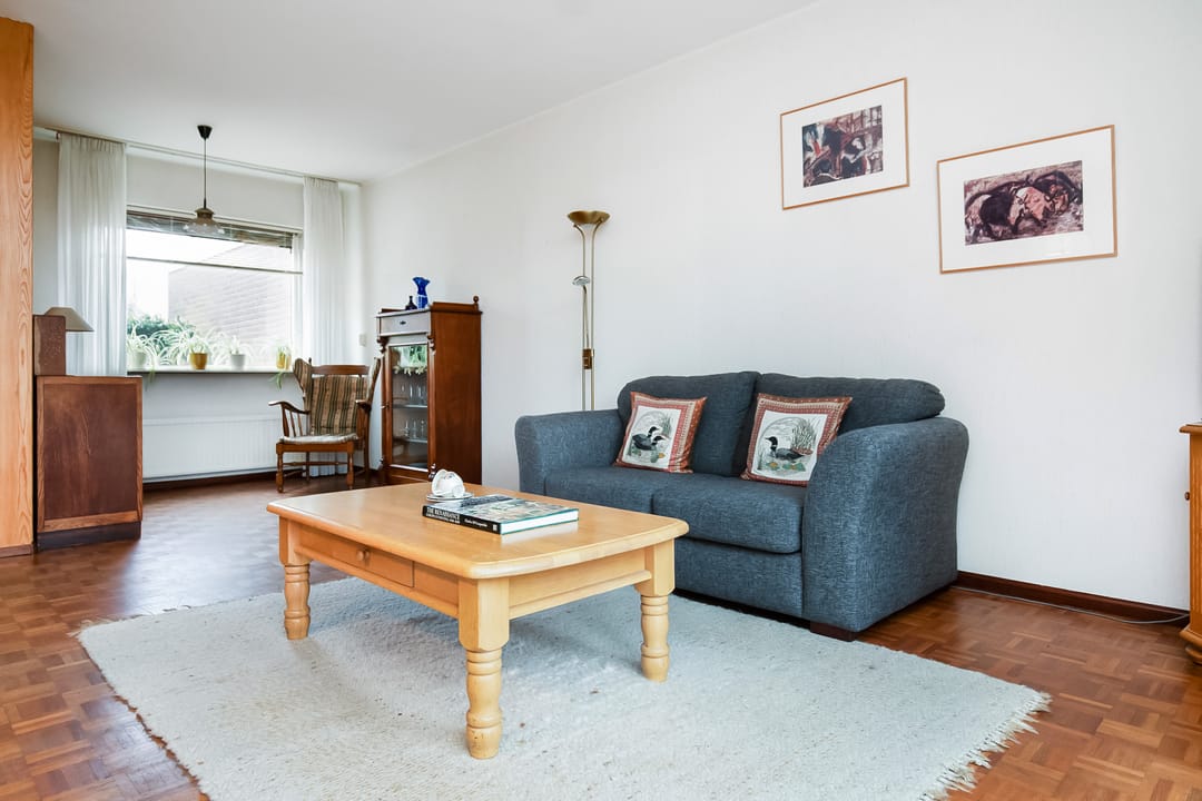 Photo 11 of Schweitzerstraat 91