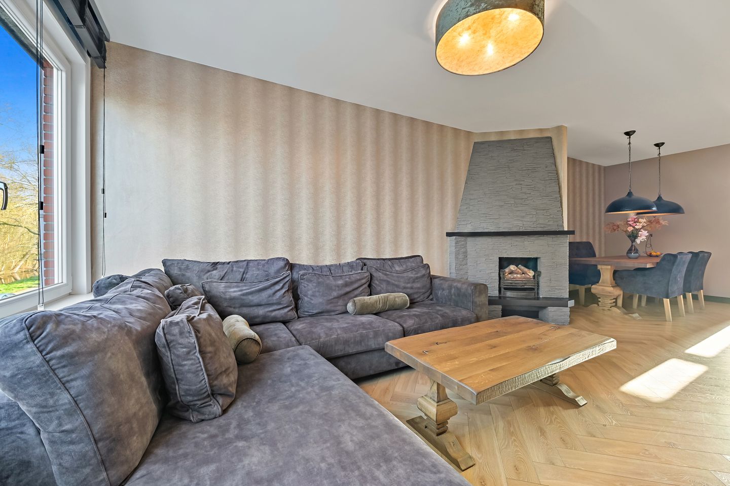 Foto 10 van Sinjeur Semeynsweg 5